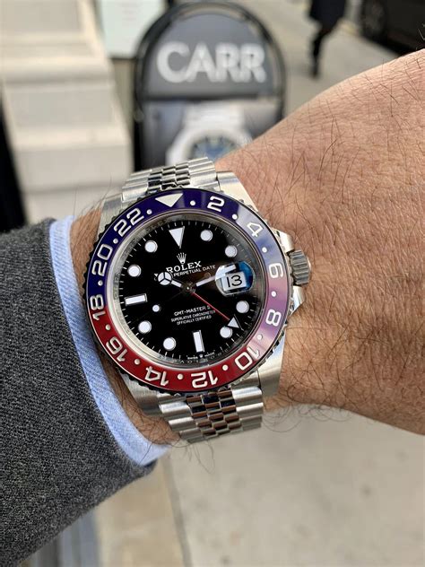 rolex gmt master 2 ราคา.